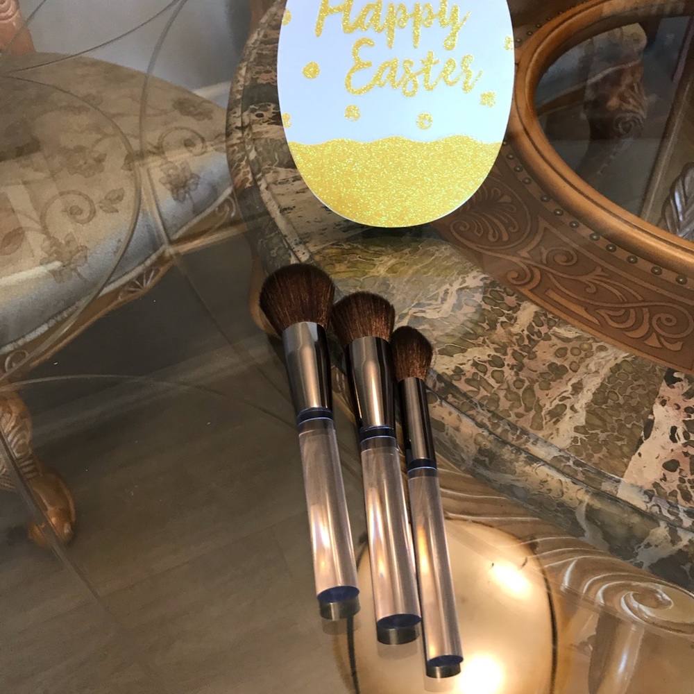 Opulent Beauty brush set collection